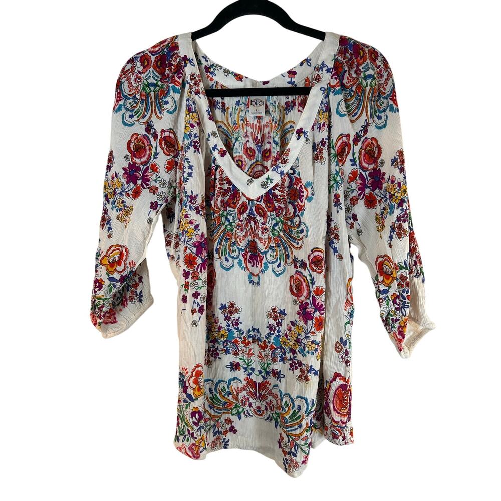BILA Women’s V-Neck Boho Floral Print Blouse / Size: Large